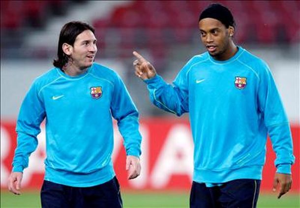Messi_ronaldinho_efe