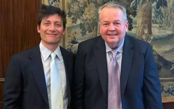 Santiago Caputo y Barry Bennett: lobbystas. Santiago Caputo y Barry Bennett: lobbystas.