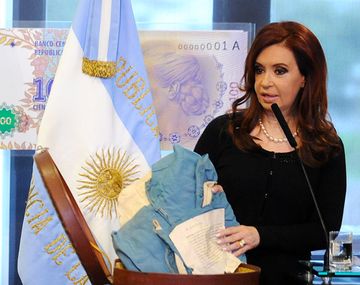 Cristina retomó su actividad y criticó al Banco Mundial