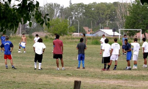 Tragedia: un nene de las inferiores de un club murió en pleno entrenamiento