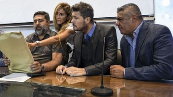 Daniel Angelici, Carolina Cristinziano, Marcelo Tinelli y Chiqui Tapia Daniel Angelici, Carolina Cristinziano, Marcelo Tinelli y Chiqui Tapia