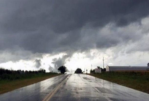 Fin de año con tormentas y granizo: qué provincias están bajo alerta este domingo