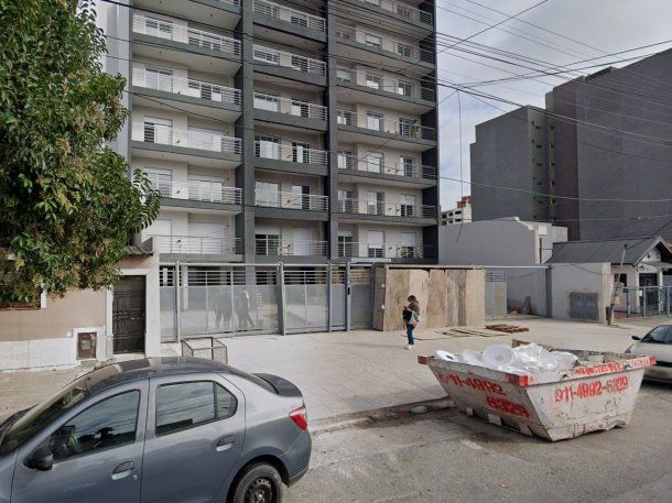 La violenta escena ocurrió dentro de un departamento 
