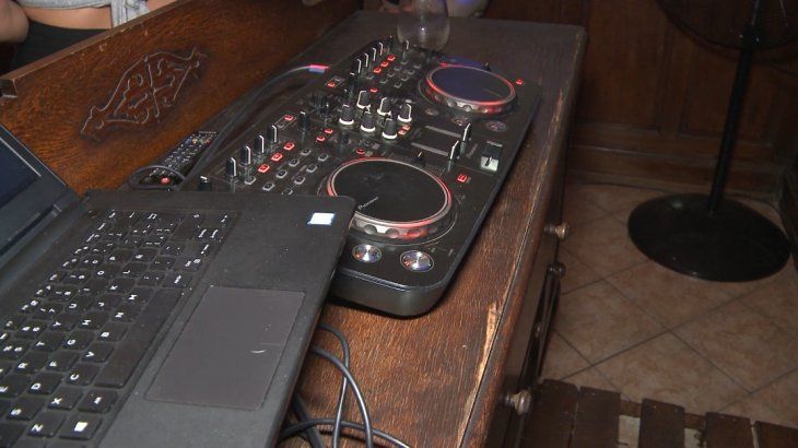 Desbarataron una fiesta clandestina en Constitución: secuestraron éxtasis, cocaína y marihuana