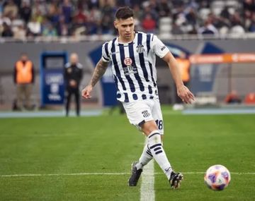 Los dos jugadores que entrarían en la negociación entre River y Talleres por Villagra
