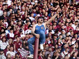 locura granate: lanus moviliza una multitud rumbo a la final de la sudamericana locura granate: lanus moviliza una multitud rumbo a la final de la sudamericana