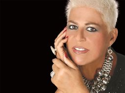 ¡una noche inigualable! maria martha serra lima se presenta en casino club santa rosa ¡una noche inigualable! maria martha serra lima se presenta en casino club santa rosa