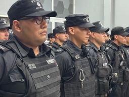 tension policial en santa fe: cuanto cobran los agentes en febrero de 2026 y que reclaman en las protestas tension policial en santa fe: cuanto cobran los agentes en febrero de 2026 y que reclaman en las protestas