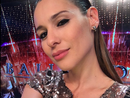 la reaccion de pampita ante el picante comentario de un notero por la vieja pelea con isabel macedo la reaccion de pampita ante el picante comentario de un notero por la vieja pelea con isabel macedo