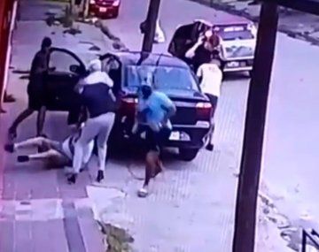 Brutal ataque a un abuelo para robarle el auto: le quebraron la mandíbula