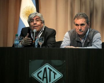 Moyano anticipa su salida de la CGT