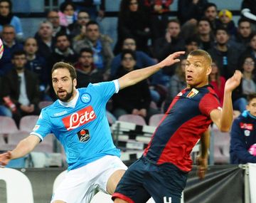 Imparable: Higuaín marcó por duplicado y el Nápoli sigue soñando