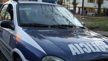 tiene 14 anos y otra chica la agredio con un bisturi en una plaza de florencio varela tiene 14 anos y otra chica la agredio con un bisturi en una plaza de florencio varela