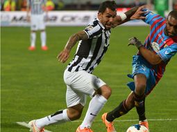 En la temporada 2013/14, antes de lesionarse, Rolín era titular habitual en el Catania en Primera Divisón