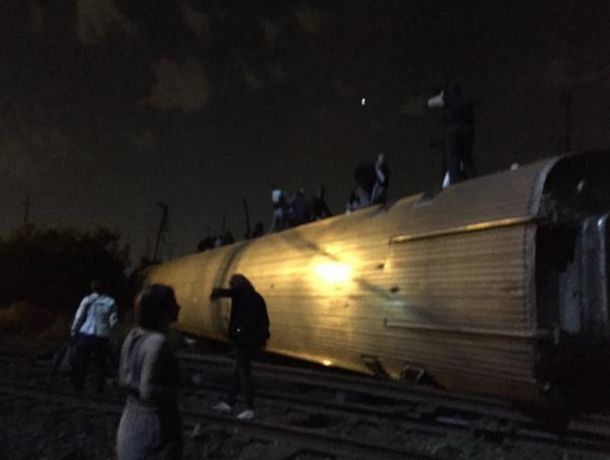 Descarriló un tren con 240 pasajeros en EE.UU.: hay al menos 5 muertos