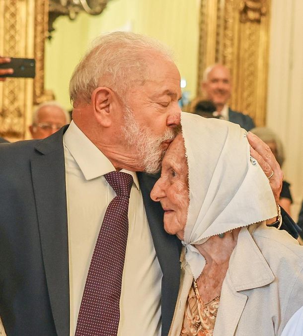 Lula Da Silva se reunió con Madres y Abuelas de Plaza de Mayo