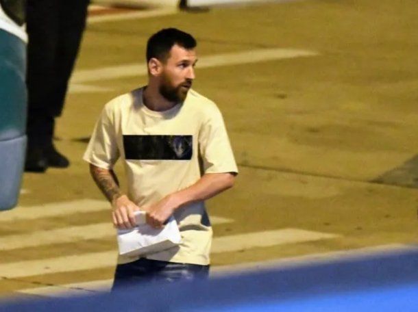 Lionel Messi llegó a Rosario junto a su familia para pasar las Fiestas