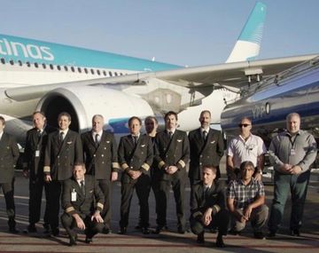 La tripulaci&oacute;n del vuelo AR 1070&nbsp;que parti&oacute; hacia China