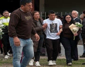 Vecinos y familiares despidieron a Aixa en Tigre.