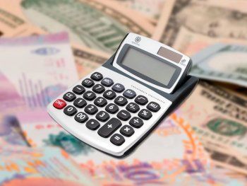 ¿Dólares o un plazo fijo, en qué conviene invertir?