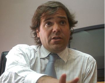 Alberto Pérez: Macri gobernando se muestra tal cual es