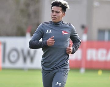 Un juvenil de Estudiantes está a un paso de irse al Manchester City de Guardiola