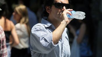 mucha agua y poco ejercicio, claves contra el calor mucha agua y poco ejercicio, claves contra el calor