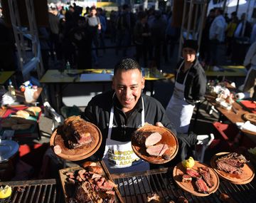 La segunda edición del Campeonato Federal del Asado se hizo ante miles de personas