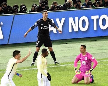 Ronaldo celebra un gol que primero anularían y después volverían a convalidar