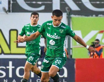 Sarmiento y Defensa igualaron 1-1 en Junín en el arranque de la fecha 26