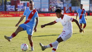 Arsenal y Huracán chocan en el sur por la Liga Profesional de Fútbol. Arsenal y Huracán chocan en el sur por la Liga Profesional de Fútbol.