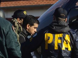 impresionante operativo para trasladar al lider del grupo narco los monos impresionante operativo para trasladar al lider del grupo narco los monos