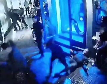 Imágenes sensibles: así fue el ataque fatal de patovicas contra un hombre en San Miguel