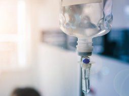 anmat clausuro un laboratorio por desvios de calidad en un suero