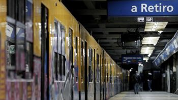 Liberan molinetes en la estación Constitución de la Línea C Liberan molinetes en la estación Constitución de la Línea C