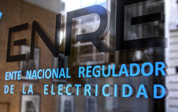 El ENRE le respondió a Milei y advirtió sobre postergar la Revisión Integral Tarifaria