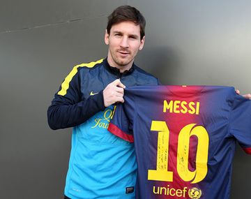 Lionel Messi le envió un regalo muy especial a Gerd Müller