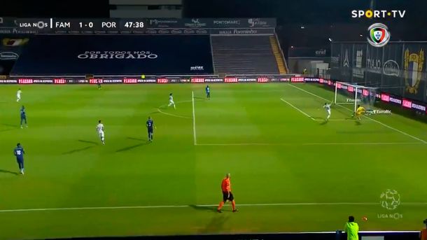 Volvió el fútbol en Portugal y Agustín Marchesín fue protagonista por un error insólito