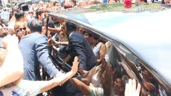 ultimo adios: asi partio el cortejo funebre con los restos de jorge lanata ultimo adios: asi partio el cortejo funebre con los restos de jorge lanata