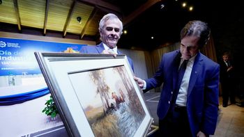 El 124 Aniversario de la Cámara de Industria culminó con sabor agridulce tanto para propios como ajenos El 124 Aniversario de la Cámara de Industria culminó con sabor agridulce tanto para propios como ajenos