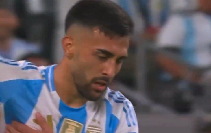 ¡No se puede creer! El travesaño evitó el 1-0 de Argentina vs Chile