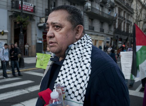 Luis DElía, estable y bajo estudios por coronavirus