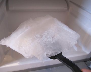 El truco casero para eliminar el hielo del freezer en poco tiempo