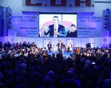 Alberto Fernández dijo que el Gobierno sube la tasa de las Leliq para aguantar el dólar antes de las PASO