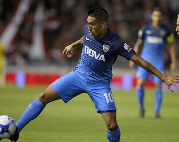 Centurión ante Damonte, en el torneo de verano