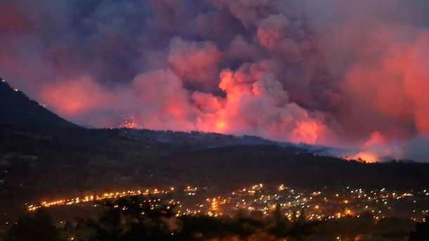 Incendios arrasan casas y bosques en la cordillera de Chubut: hay heridos y cientos de evacuados