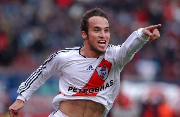 Belluschi-festejo gol