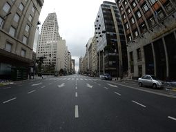 #LlueveEn Capital y GBA en el primer día de 2016