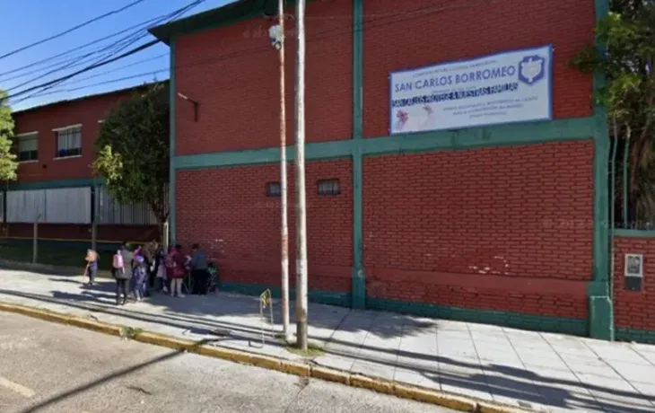 Padres denuncian que un hombre abusó de al menos 10 nenes en un jardín