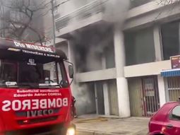 incendio en un edificio de san cristobal deja a 40 personas atrapadas en la terraza incendio en un edificio de san cristobal deja a 40 personas atrapadas en la terraza